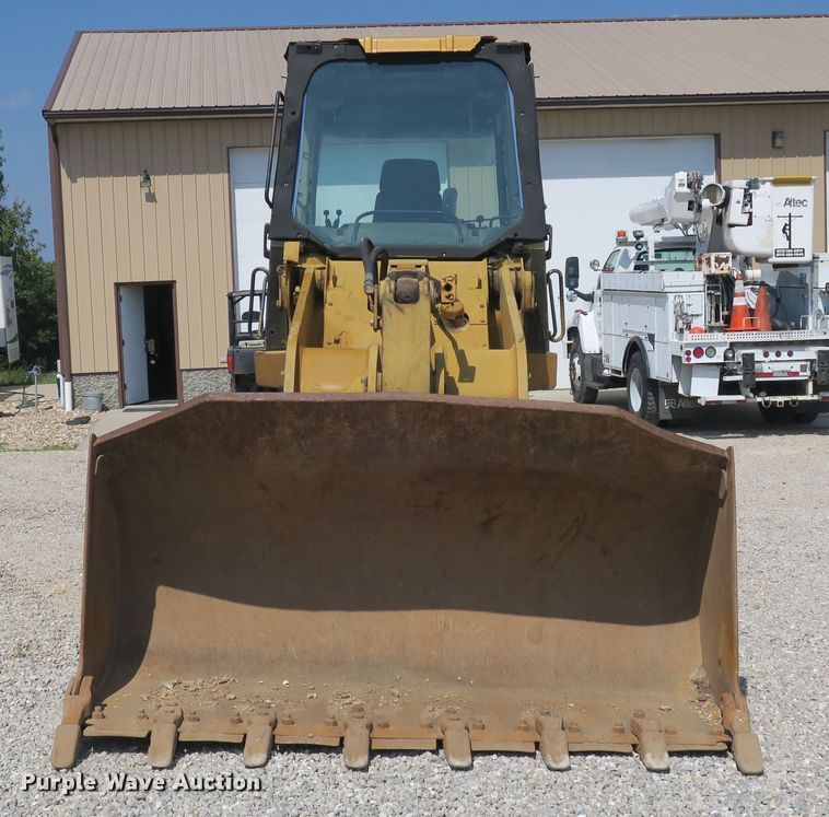 image for item DB10245 1999 Caterpillar 953C track loader