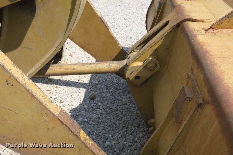 image for item DB10245 1999 Caterpillar 953C track loader