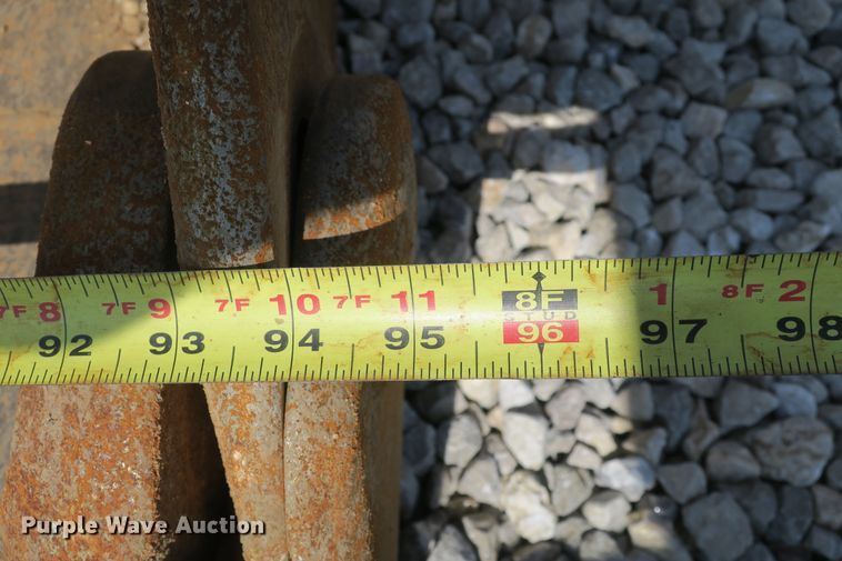 image for item DB10245 1999 Caterpillar 953C track loader