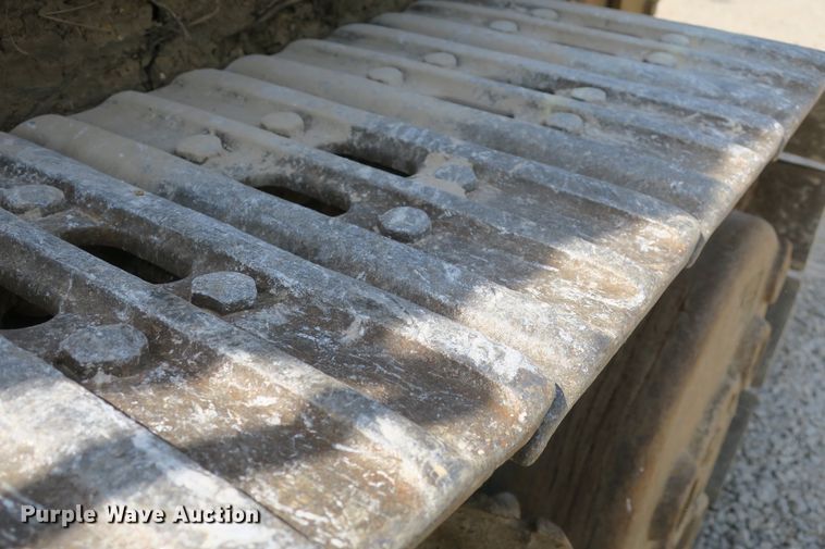 image for item DB10245 1999 Caterpillar 953C track loader