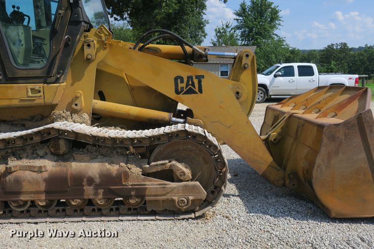 image for item DB10245 1999 Caterpillar 953C track loader