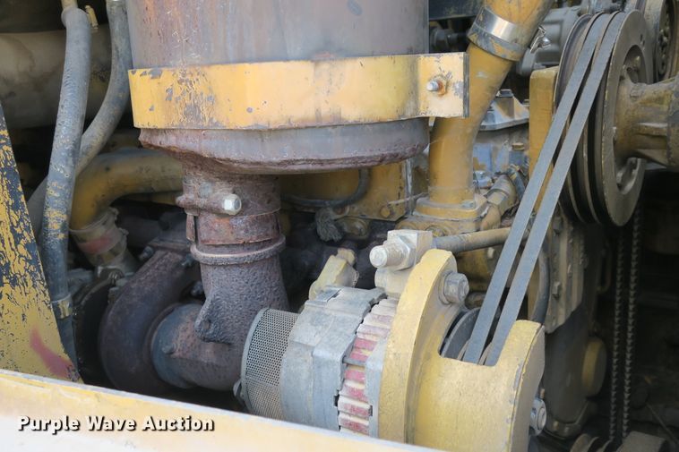 image for item DB10245 1999 Caterpillar 953C track loader