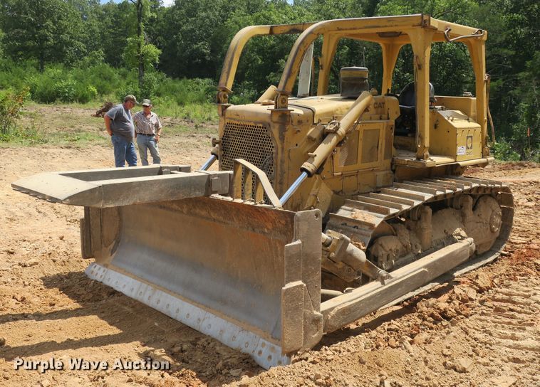 image for item DB10247 1985 Caterpillar D6D dozer