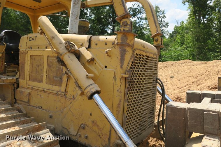 image for item DB10247 1985 Caterpillar D6D dozer