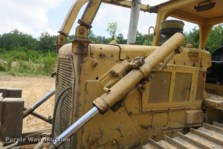 image for item DB10247 1985 Caterpillar D6D dozer