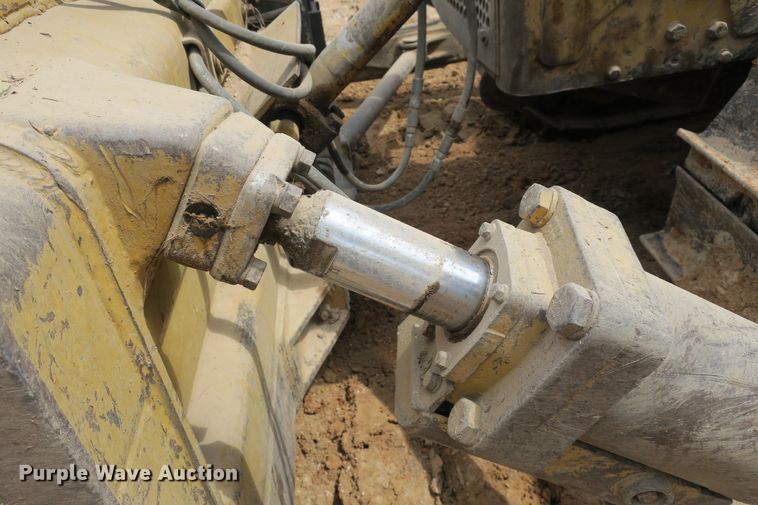 image for item DB10247 1985 Caterpillar D6D dozer