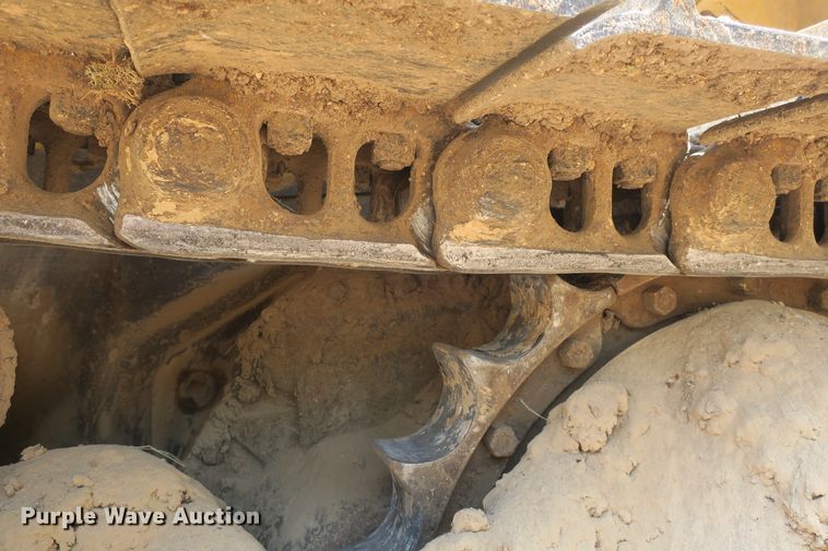 image for item DB10247 1985 Caterpillar D6D dozer