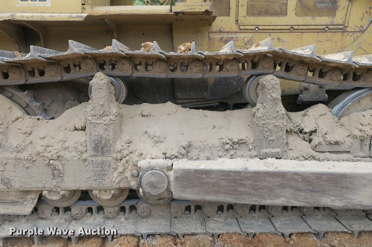 image for item DB10247 1985 Caterpillar D6D dozer
