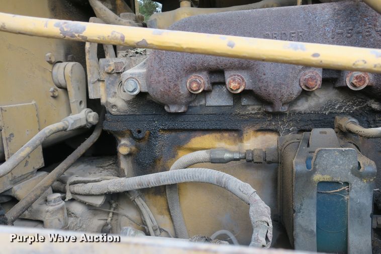 image for item DB10247 1985 Caterpillar D6D dozer