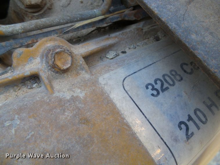 image for item DC5069 1982 Ford 8000 dump truck