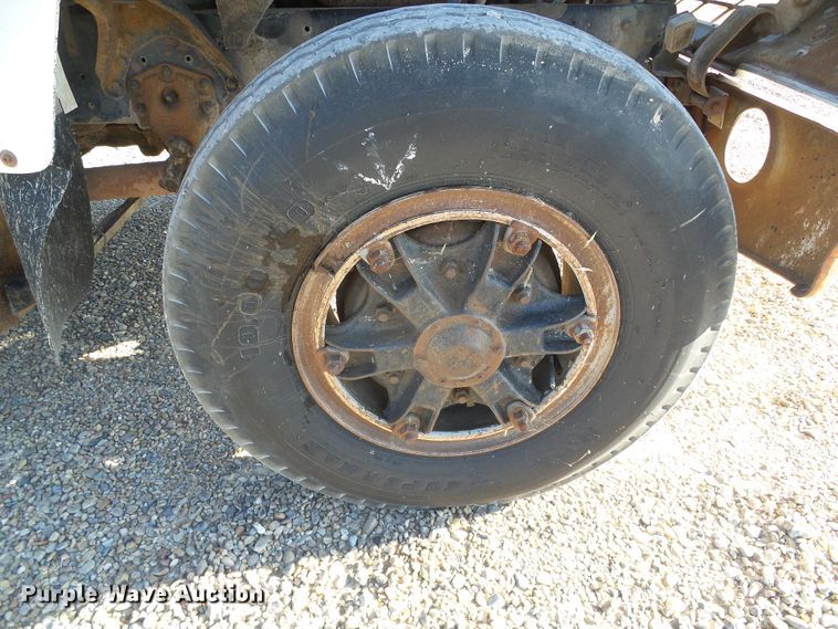 image for item DC5069 1982 Ford 8000 dump truck