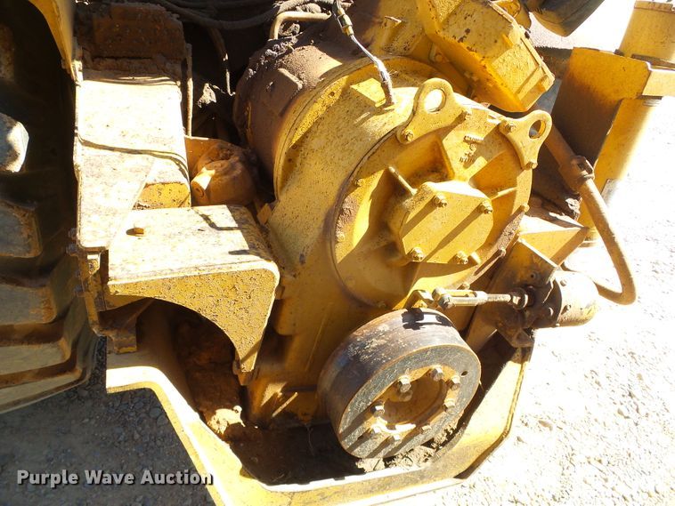 image for item DC5071 1998 Caterpillar 615C Series II elevating scraper