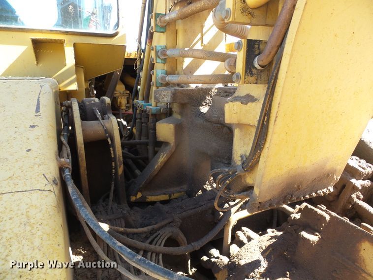 image for item DC5071 1998 Caterpillar 615C Series II elevating scraper