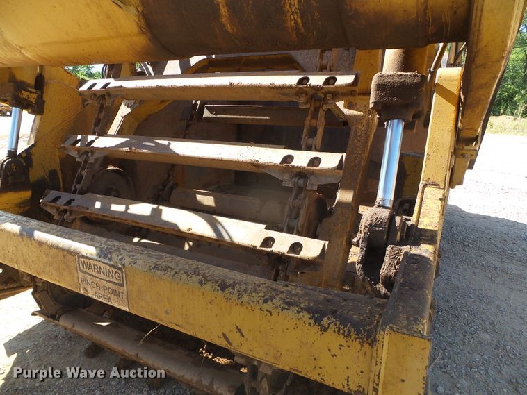 image for item DC5071 1998 Caterpillar 615C Series II elevating scraper