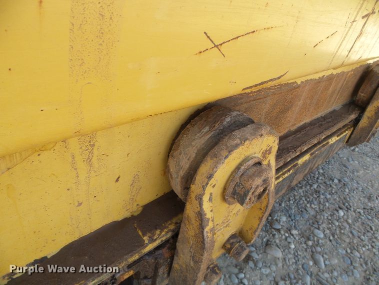 image for item DC5071 1998 Caterpillar 615C Series II elevating scraper