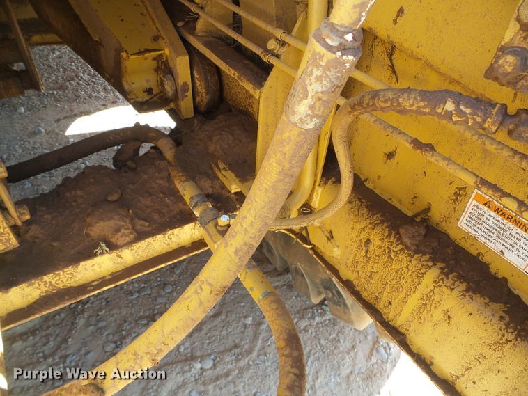 image for item DC5071 1998 Caterpillar 615C Series II elevating scraper