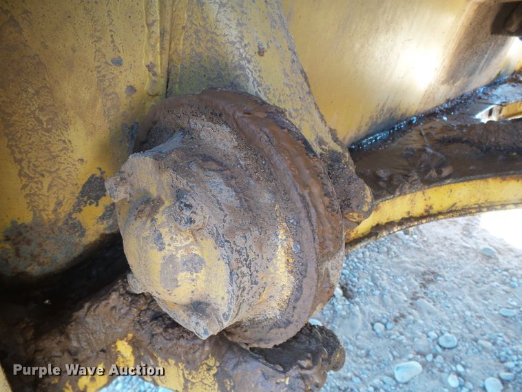 image for item DC5071 1998 Caterpillar 615C Series II elevating scraper