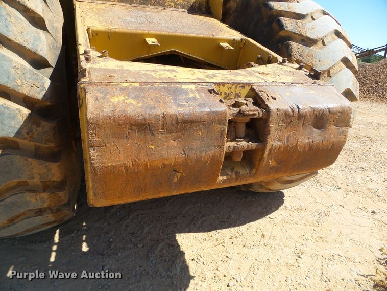 image for item DC5071 1998 Caterpillar 615C Series II elevating scraper