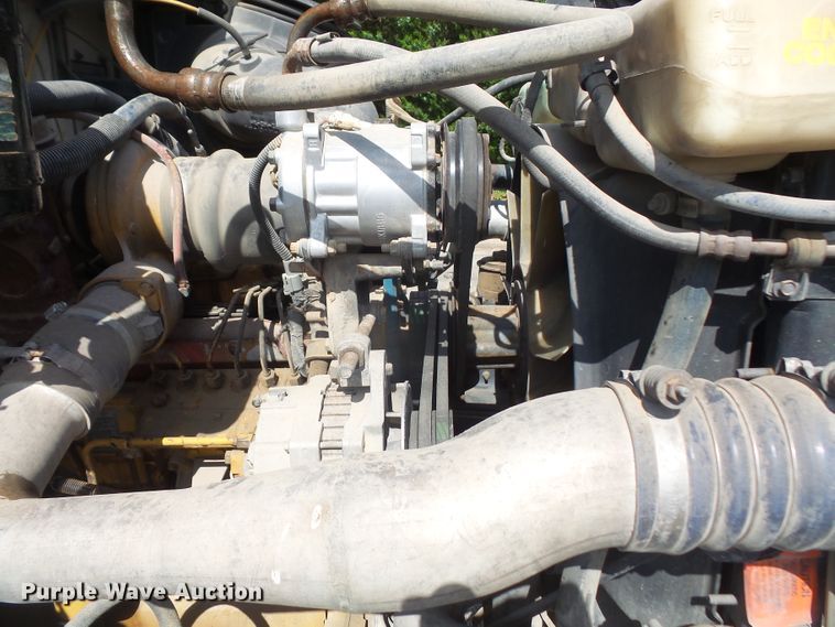 image for item DD6298 1997 Ford Aeromax L9000 flatbed truck