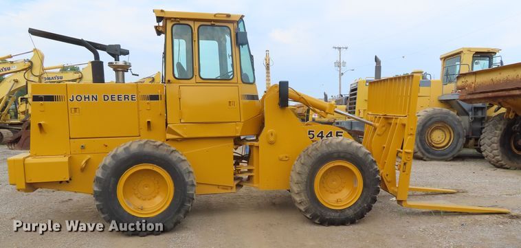 image for item DD6306 1992 John Deere 544E wheel loader