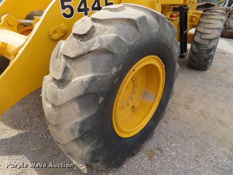 image for item DD6306 1992 John Deere 544E wheel loader
