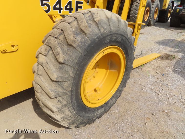 image for item DD6306 1992 John Deere 544E wheel loader