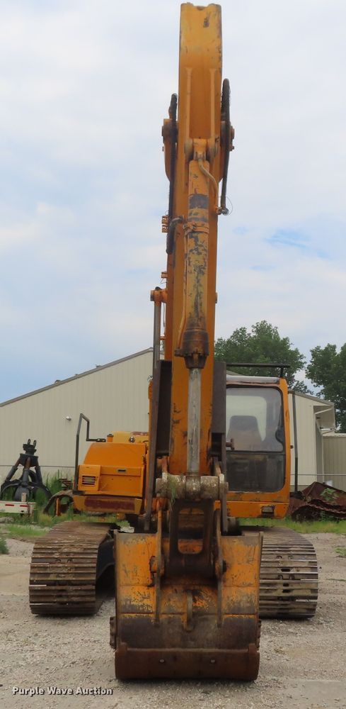 image for item DD6307 1998 Hyundai Robex 210LC-3 excavator