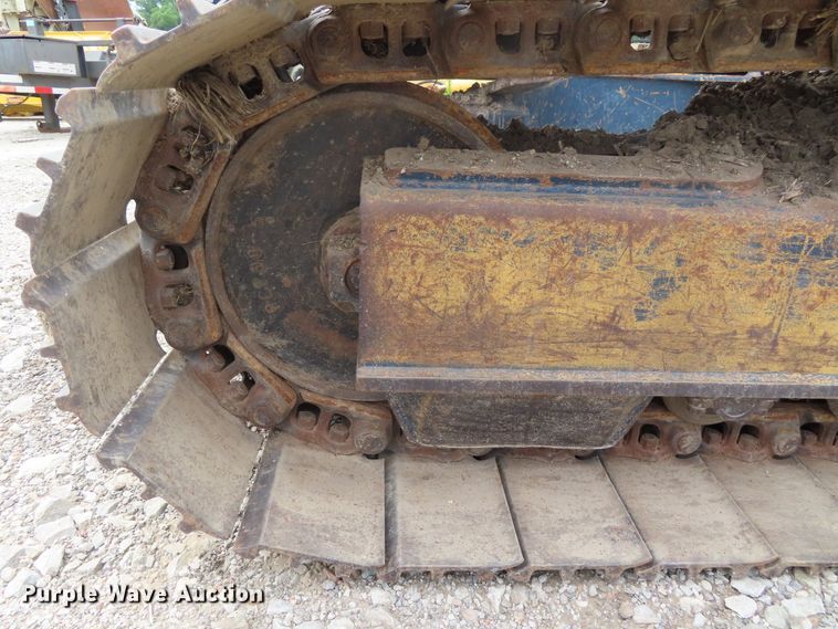 image for item DD6307 1998 Hyundai Robex 210LC-3 excavator