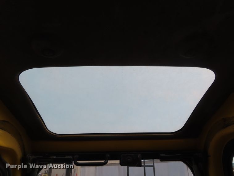 image for item DD6308 2000 Komatsu PC30MR-1 mini excavator