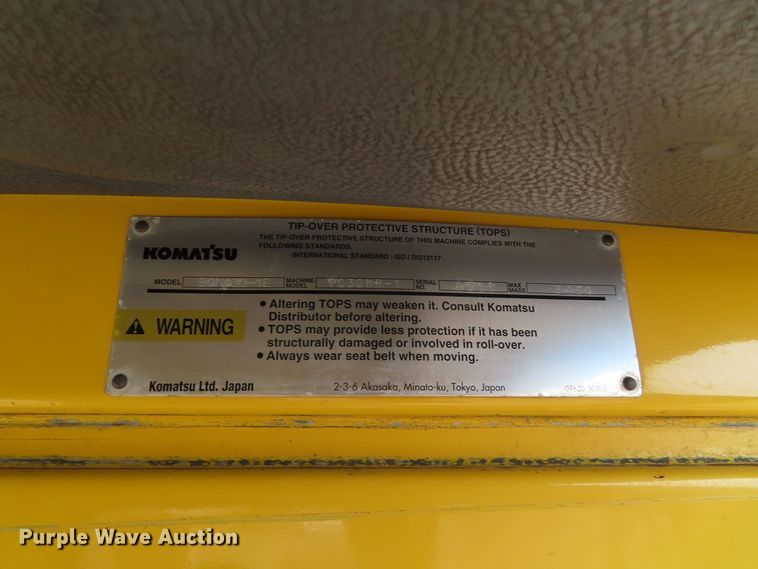 image for item DD6308 2000 Komatsu PC30MR-1 mini excavator