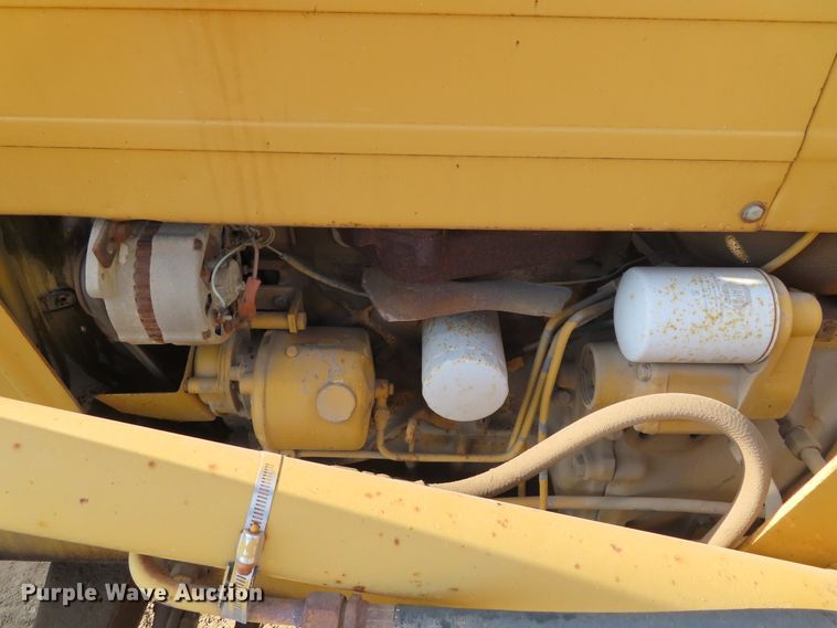 image for item DD6309 Ford 445 tractor