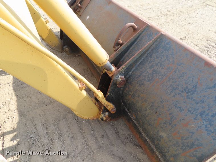 image for item DD6309 Ford 445 tractor