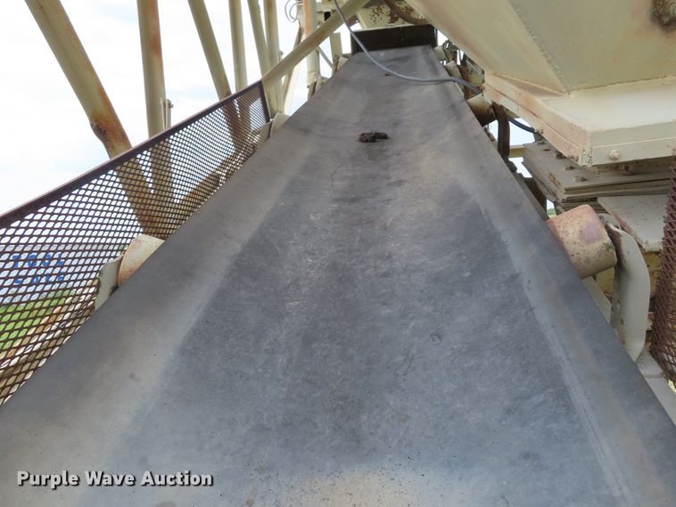 image for item DD6321 1972 Vince-hagan HT-7250-25 concrete batch plant