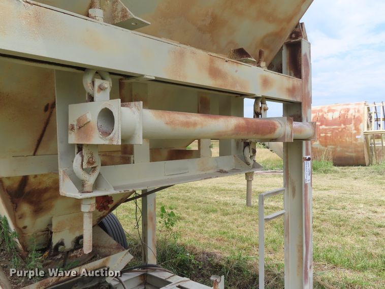 image for item DD6321 1972 Vince-hagan HT-7250-25 concrete batch plant