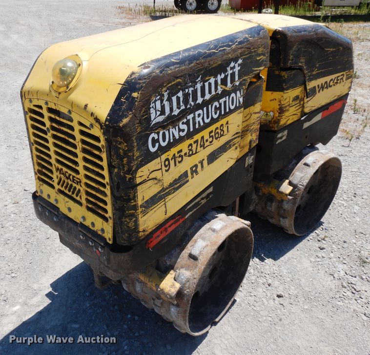 image for item DD6331 Wacker RT vibratory trench compactor