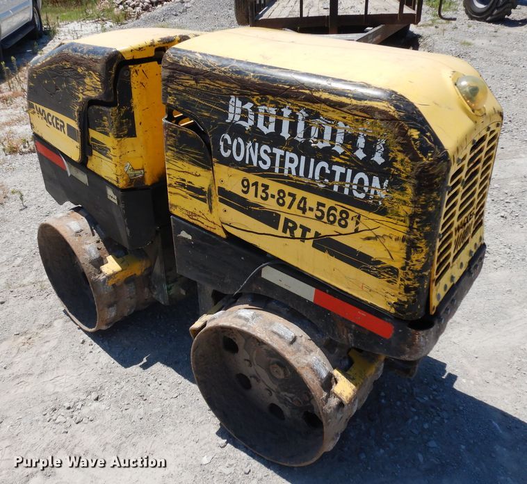 image for item DD6331 Wacker RT vibratory trench compactor
