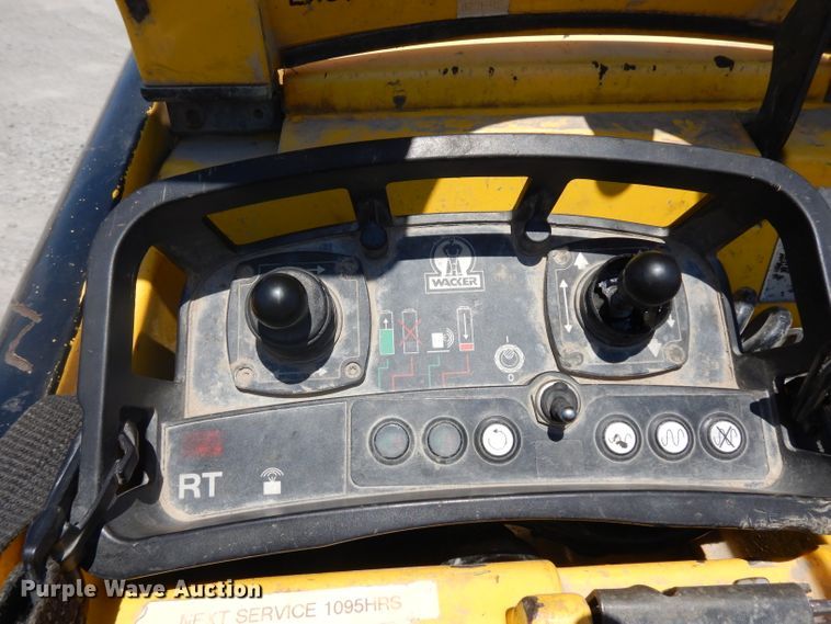 image for item DD6331 Wacker RT vibratory trench compactor
