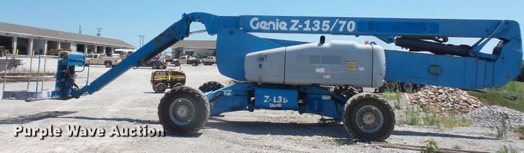 image for item DD6332 2008 Genie Z-135 boom lift