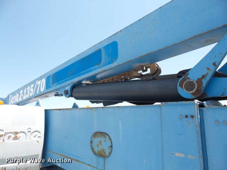 image for item DD6332 2008 Genie Z-135 boom lift