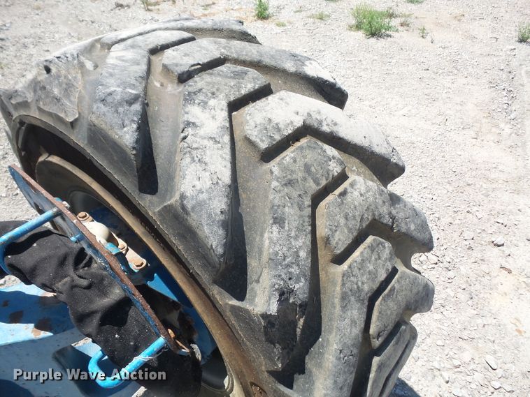 image for item DD6332 2008 Genie Z-135 boom lift