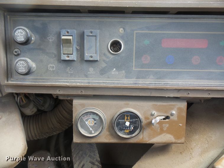 image for item DD6349 1992 Caterpillar 950F wheel loader