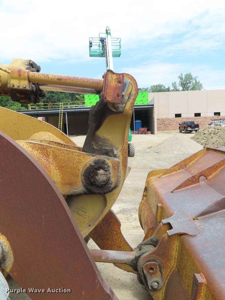 image for item DD6349 1992 Caterpillar 950F wheel loader