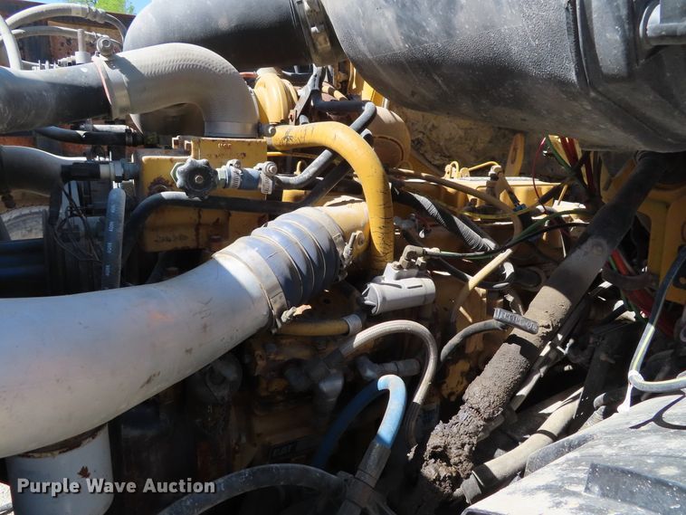 image for item DE3475 1998 Ford Louisville dump truck