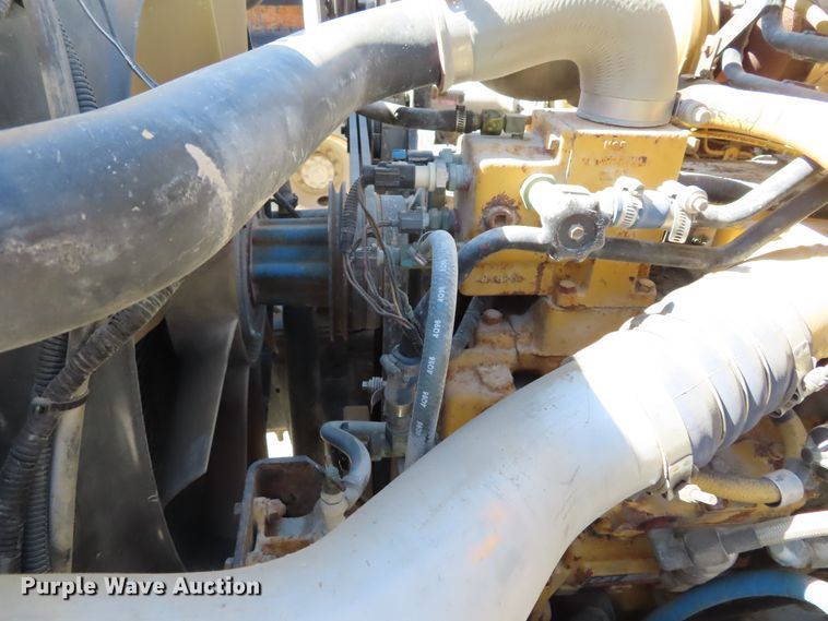 image for item DE3475 1998 Ford Louisville dump truck