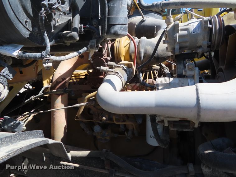 image for item DE3475 1998 Ford Louisville dump truck