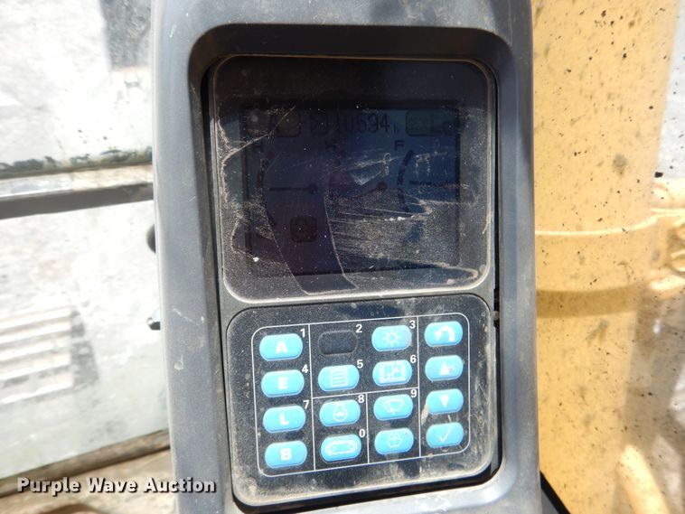 image for item DE4004 2005 Komatsu PC300LC-7 excavator