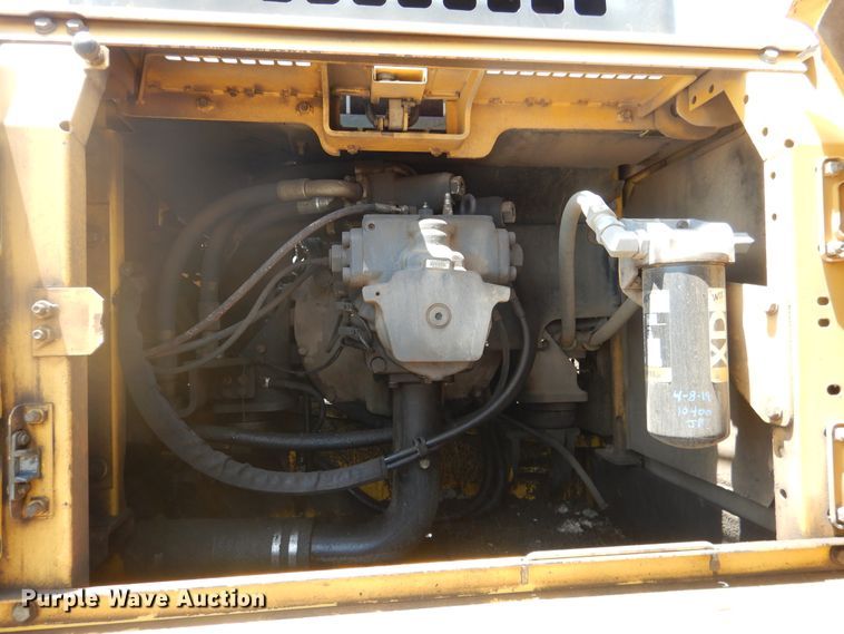 image for item DE4004 2005 Komatsu PC300LC-7 excavator