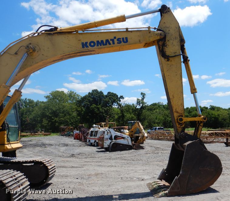 image for item DE4004 2005 Komatsu PC300LC-7 excavator