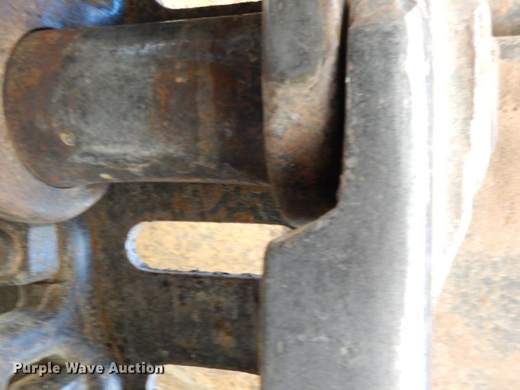 image for item DE4004 2005 Komatsu PC300LC-7 excavator