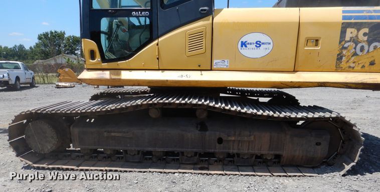 image for item DE4004 2005 Komatsu PC300LC-7 excavator